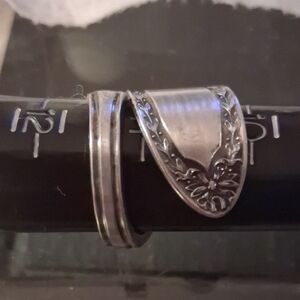 ONEIDA COMMUNITY SILVER SPOON RING